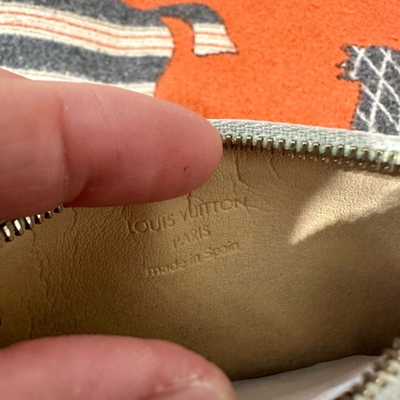 LOUIS VUITTON ❤️🌟MURAKAMI KEY CLES ⭐️ - Picture 5 of 5